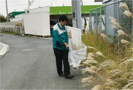 地域清掃の様子